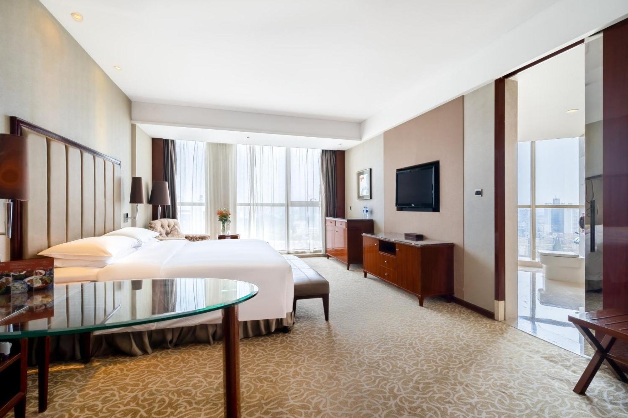 Crowne Plaza Zhenjiang By Ihg Hotel Kültér fotó